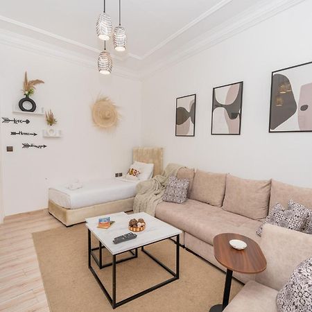 Appartement Ensolleille Au Coeur De Tanger Exterior foto