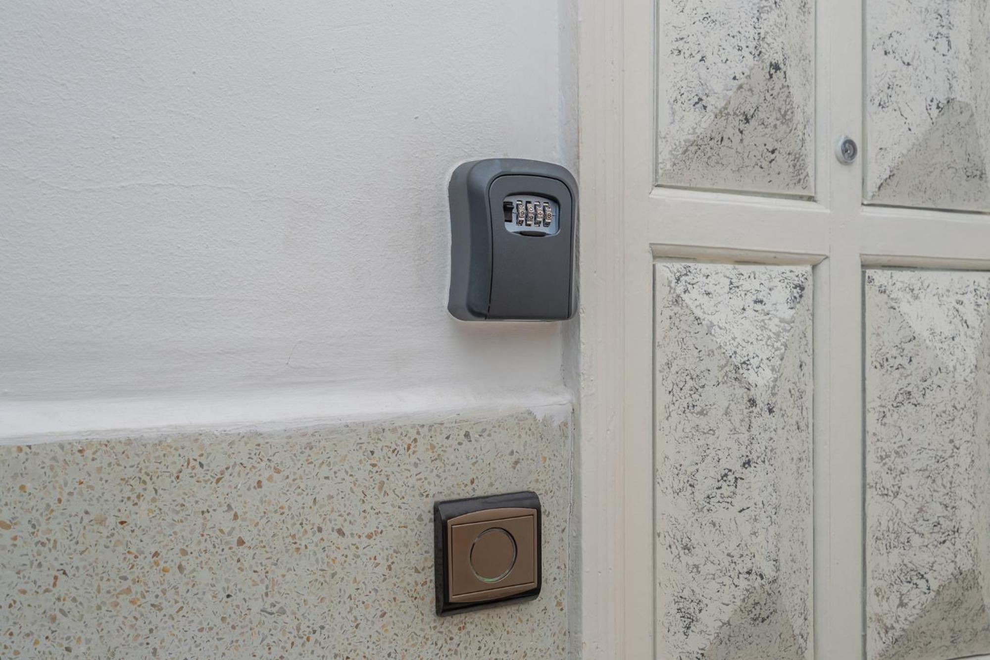 Appartement Ensolleille Au Coeur De Tanger Exterior foto