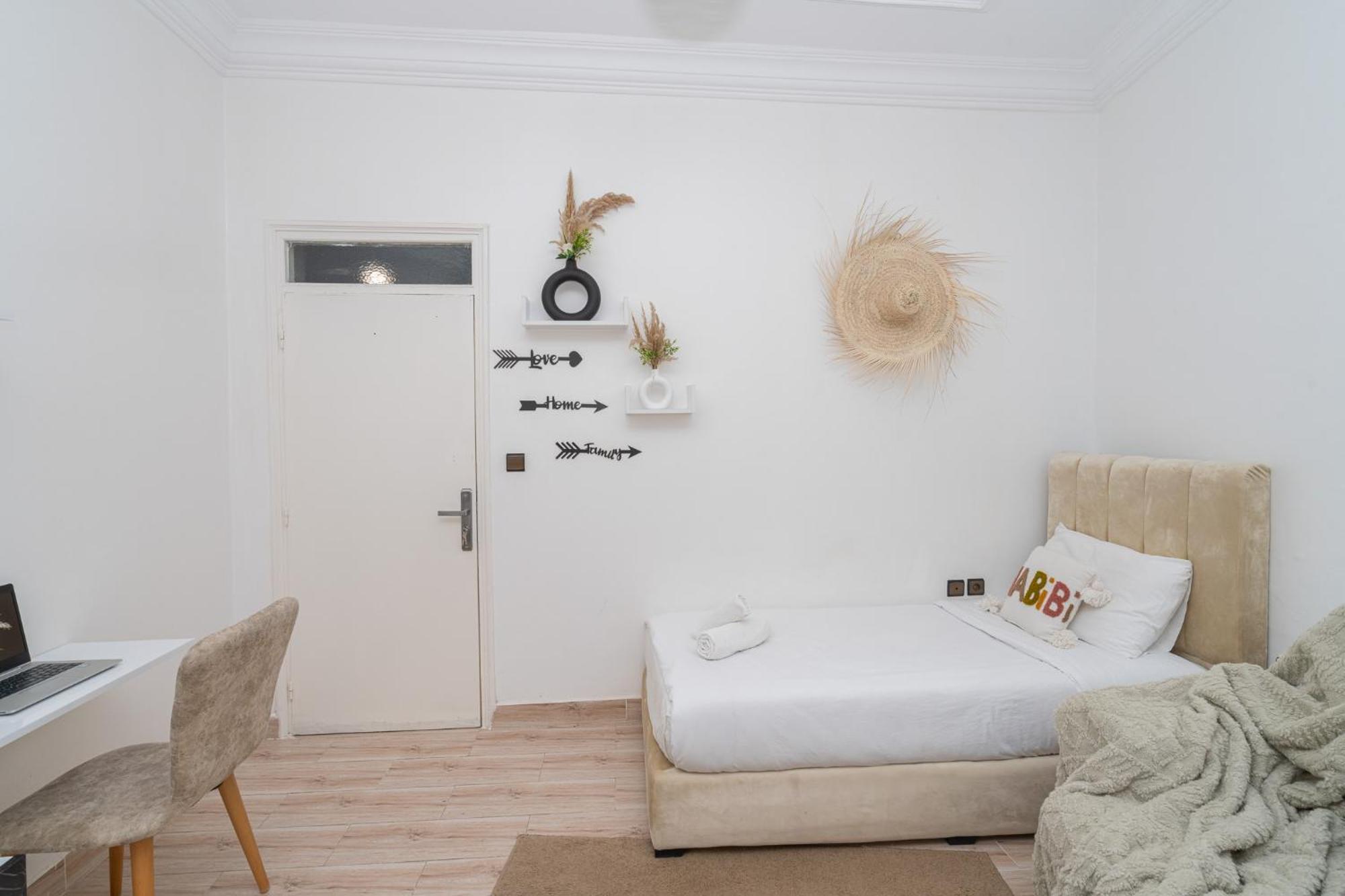 Appartement Ensolleille Au Coeur De Tanger Exterior foto